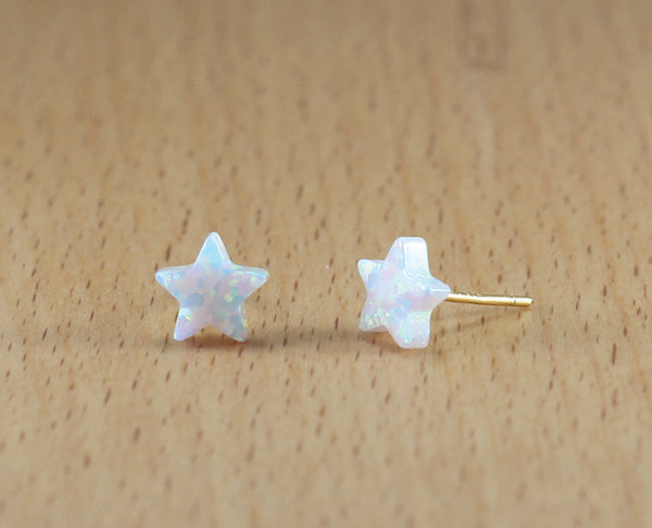White Synthetic Opal Star Stud Earrings - YUNYBOX