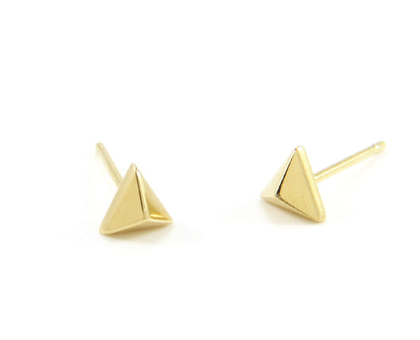 Yellow Gold Triangle Pyramid Stud Earrings - YUNYBOX
